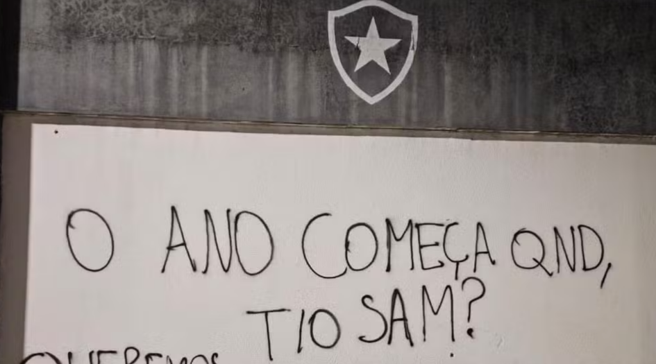 Rodolfo Borges na Crusoé: Literatura de protesto em muro