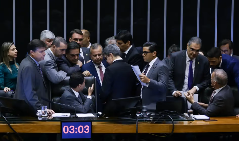 Leonardo Barreto na Crusoé: A jornada do Orçamento da União