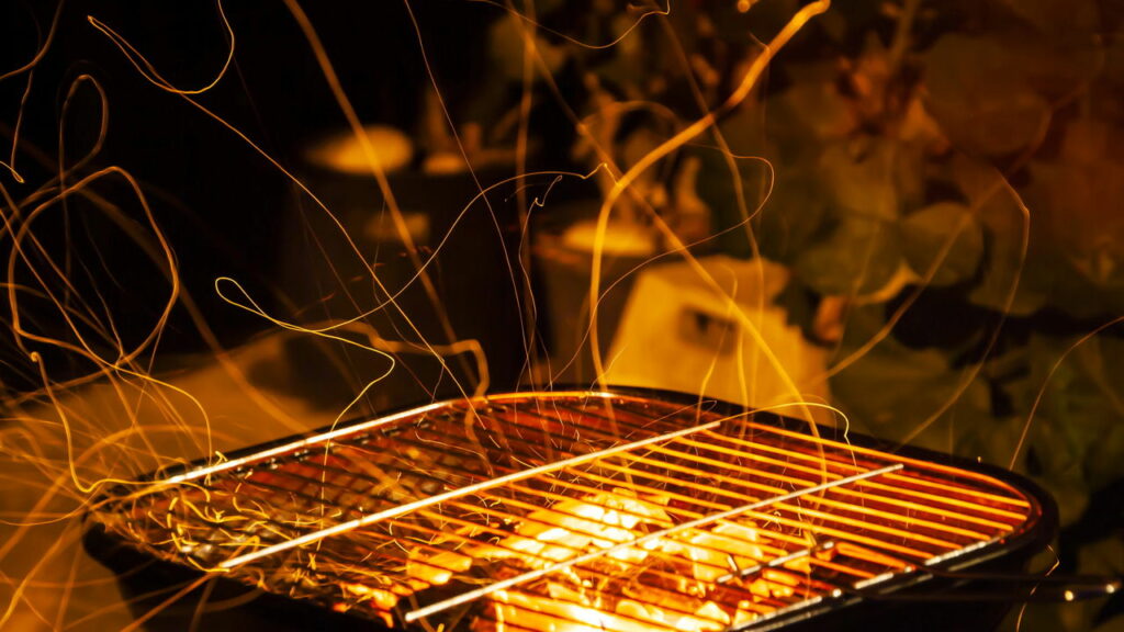 Churrasco noturno? Veja como deixar tudo mais prático e saboroso
