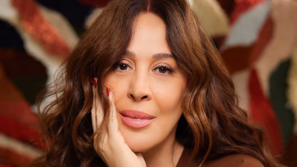 Claudia Raia detalha procedimento realizado no rosto