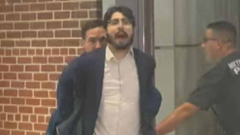 Homem que matou casal de diplomatas publicou manifesto contra Israel