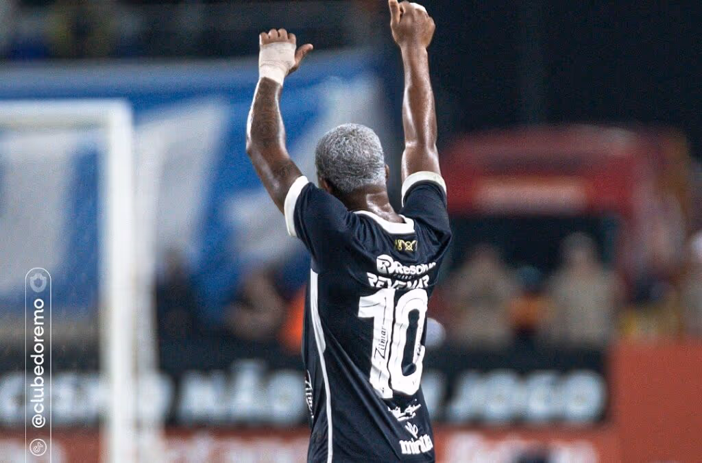 Estado do jogador do Remo é grave e não tem prazo para deixar a UTI
