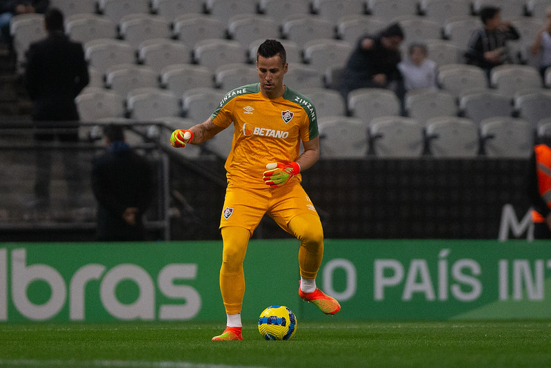 Fábio está prestes a bater recorde mundial de jogos profissionais