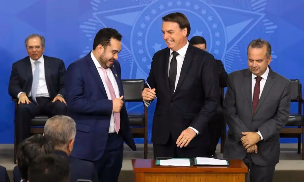O caminho político para as fraudes do INSS