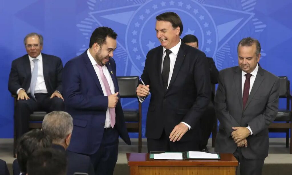 O caminho político para as fraudes do INSS