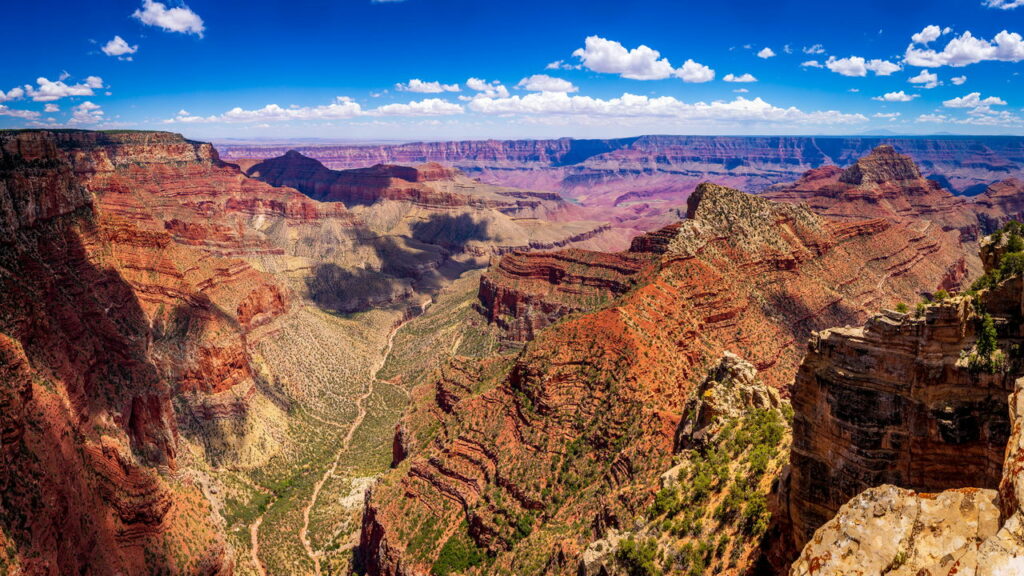 O desfiladeiro que transformou aventuras do cinema em lendas inesquecíveis