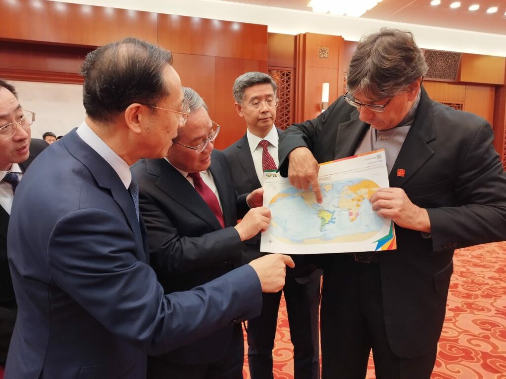 IBGE anuncia cooperação com Escritório Nacional de Estatísticas da China (NBS)