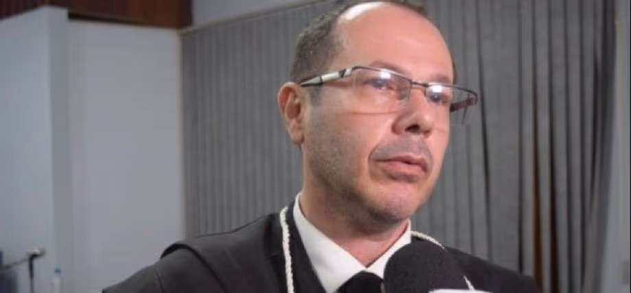 Operação da PF mira juiz afastado por venda de sentenças