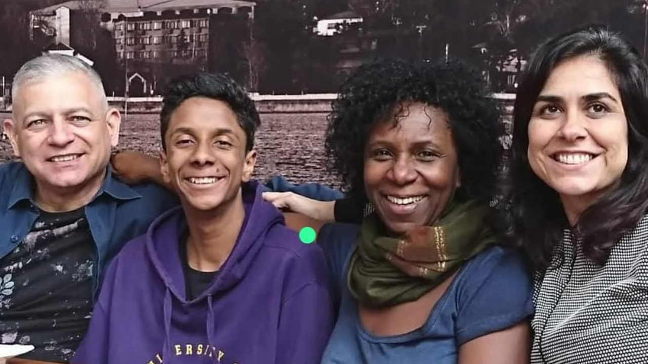 Atriz Ju Colombo anuncia morte do filho caçula