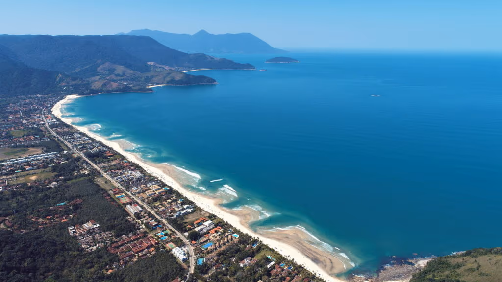 Esta praia moldou um campeão mundial e pouca gente sabe