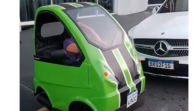 Menor carro do mundo é criado por Brasileiro, veja