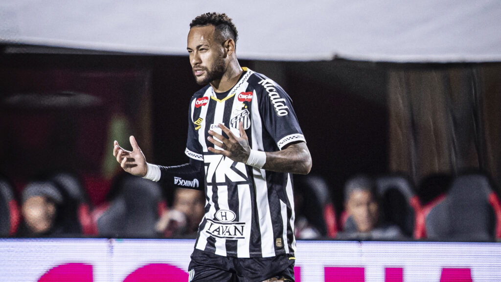 Pai de Neymar empareda o Santos e questiona permanência do filho