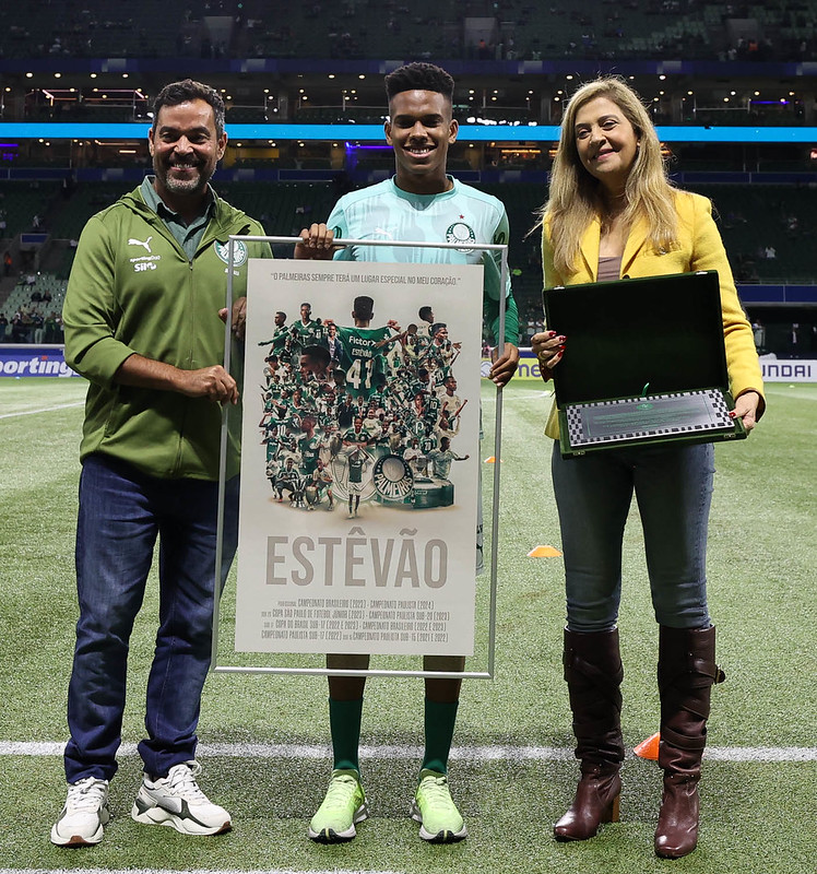 Palmeiras desfila com goleada na despedida de Estêvão