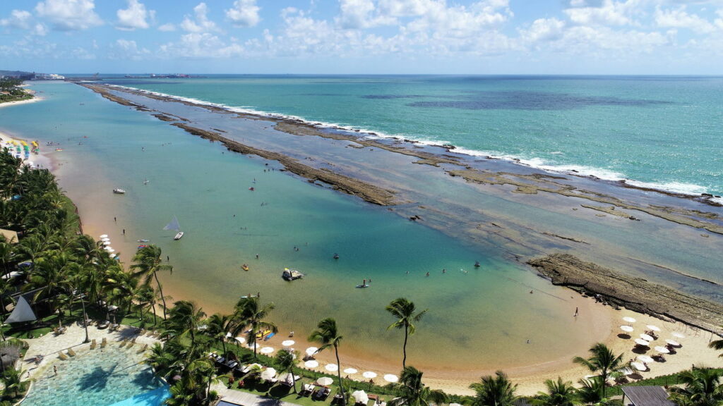 Paraíso no Nordeste e um xodó carioca estão entre as melhores do planeta