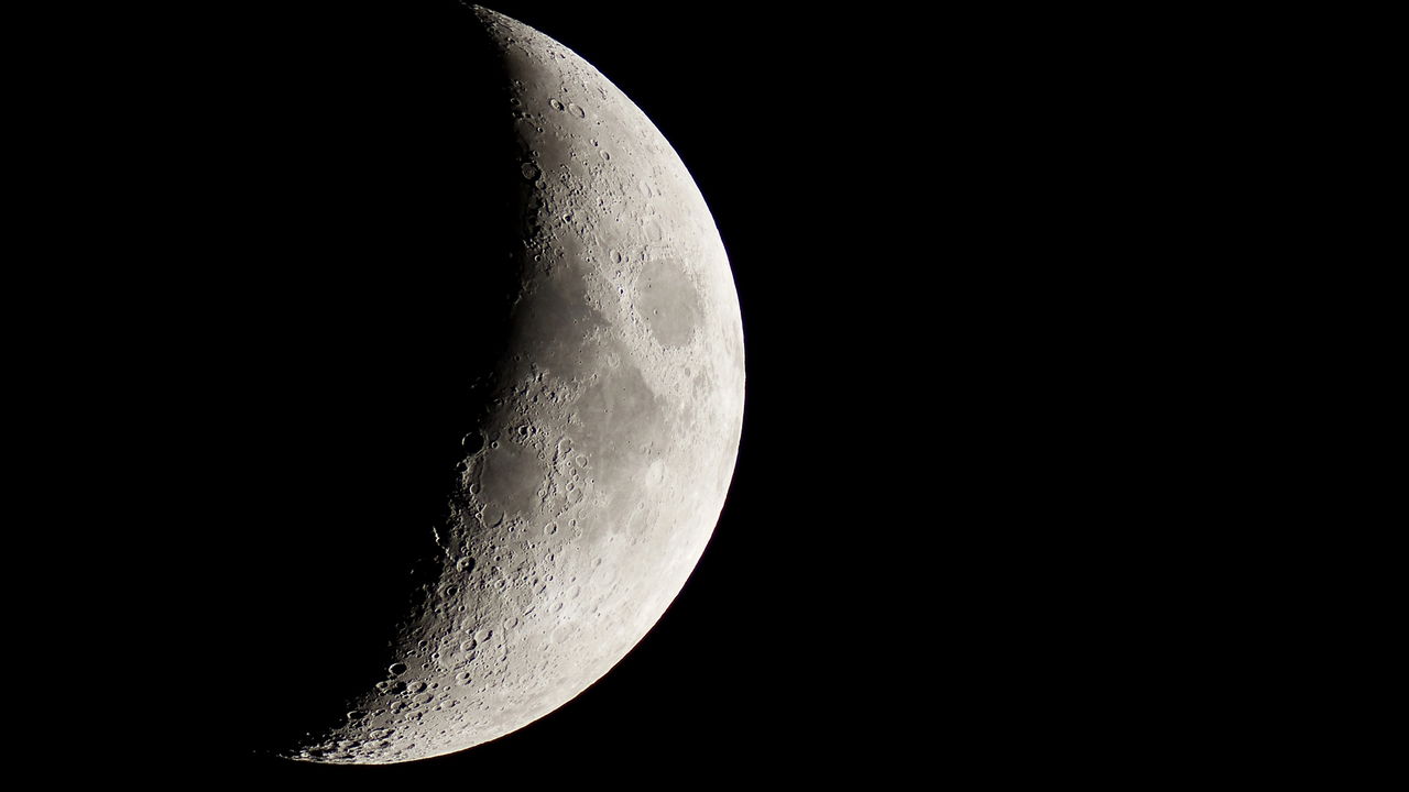 Qual é a fase da Lua hoje, sábado, 18/10