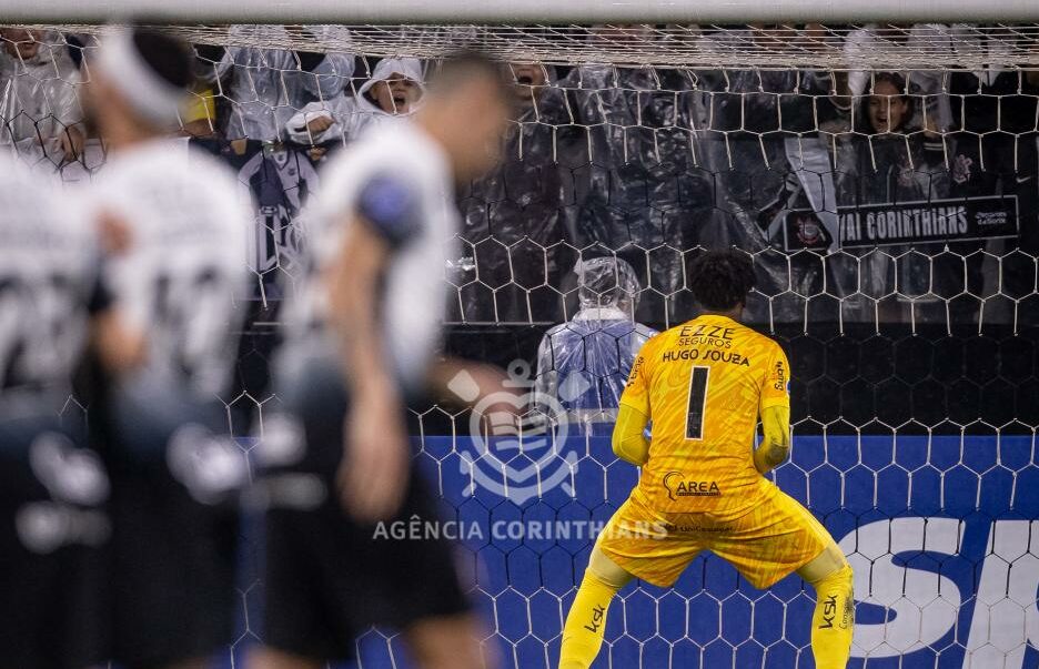 Racing-URU x Corinthians: Escalações e detalhes da partida
