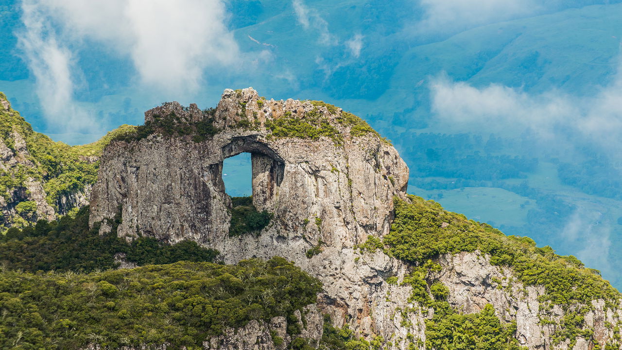 Os destinos brasileiros que viraram tendência por receber tão bem os visitantes