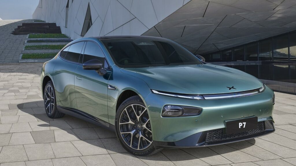 O novo queridinho dos carros elétricos está vindo da China e tem até IA