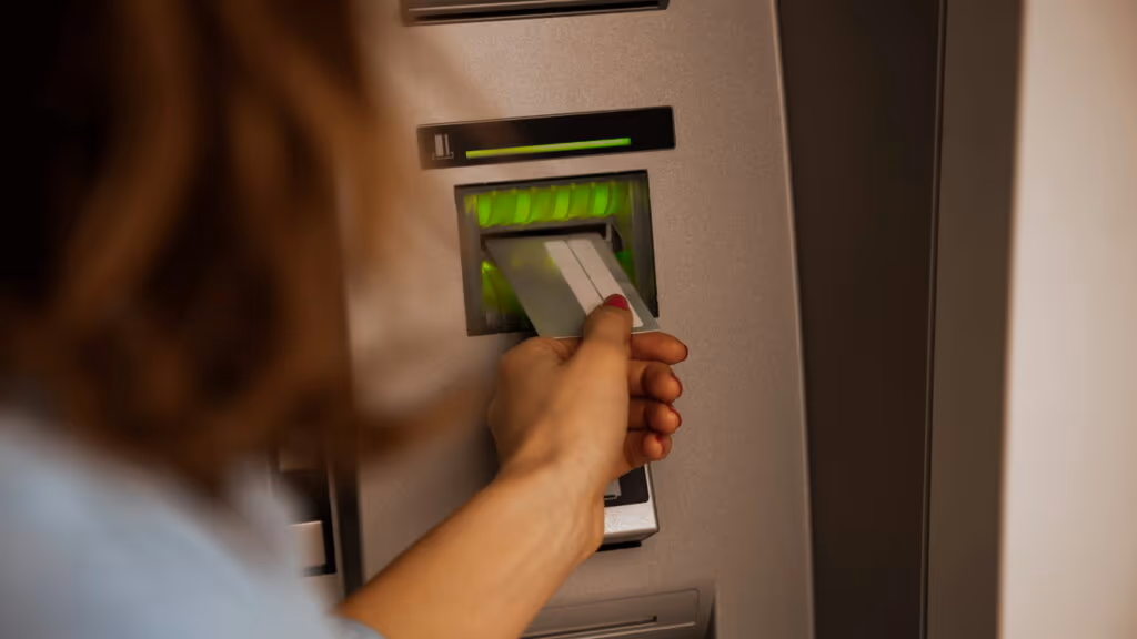 Bancos estarão fechados no dia 26, veja funcionamento