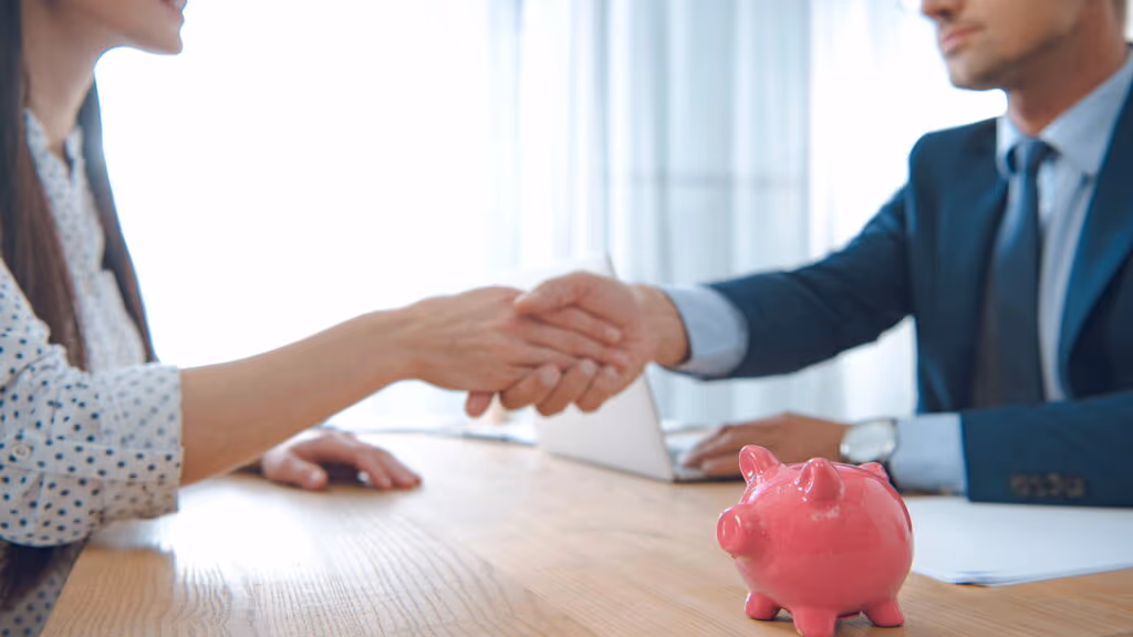 Banco anuncia encerramento de atividades em 60 dias