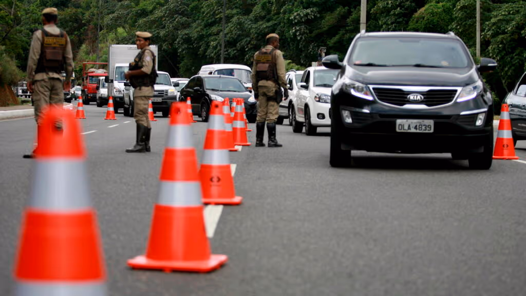 O que fazer se seu carro for rebocado durante uma blitz