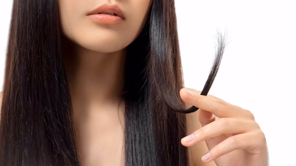 Especialistas revelam o que realmente funciona contra a queda de cabelos