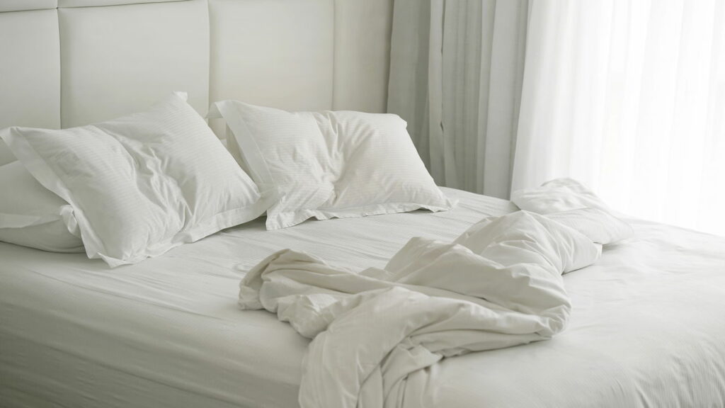 Por que não fazer a cama logo ao acordar? A resposta vai te surpreender