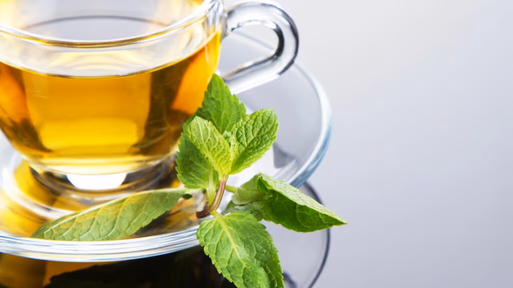 Este chá pode melhorar sua saúde e qualidade do sono sem que você perceba