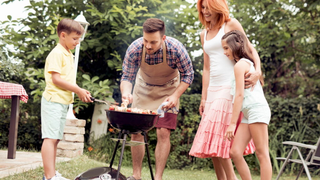 Como adaptar o churrasco tradicional para crianças pequenas