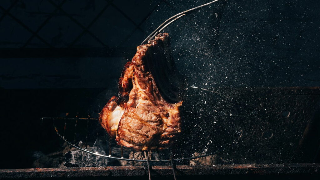 Temperos brasileiros que elevam o sabor da carne na brasa