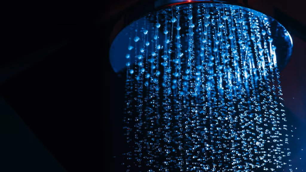 O substituto do chuveiro elétrico que vai reduzir sua conta de luz
