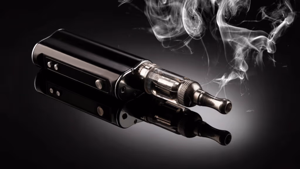 Empresas são notificadas por divulgação de cigarros eletrônicos