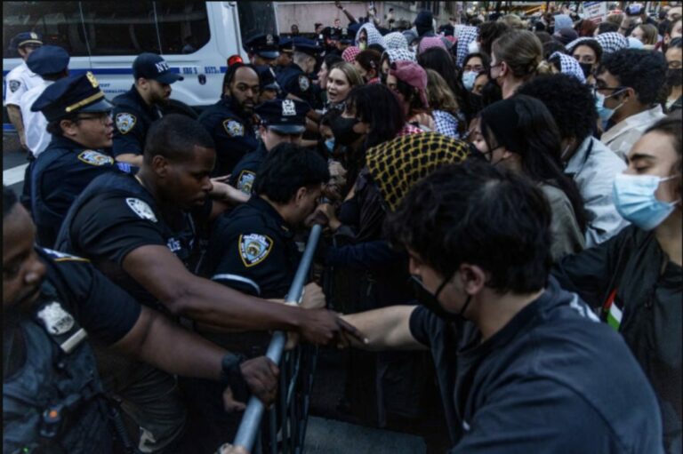 Columbia: manifestantes anti-Israel invadem biblioteca durante provas