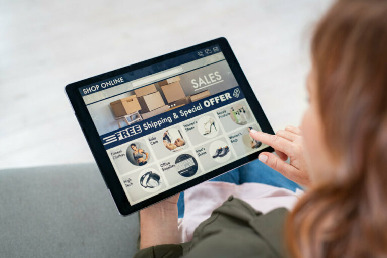 4 cuidados ao comprar o presente de Dia dos Namorados na internet