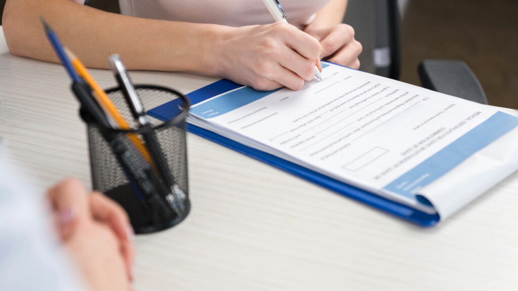 8 coisas que você nunca deve fazer ao visitar o médico, segundo enfermeiras