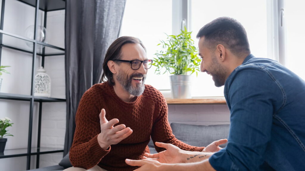 O que significa quando uma pessoa desvia os olhos ao falar, de acordo com a psicologia