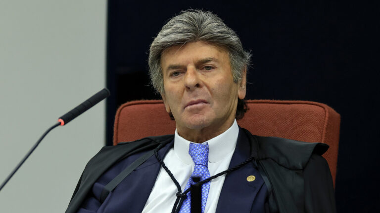 Fux encarna Lewandowski no mensalão e vira esperança de bolsonaristas