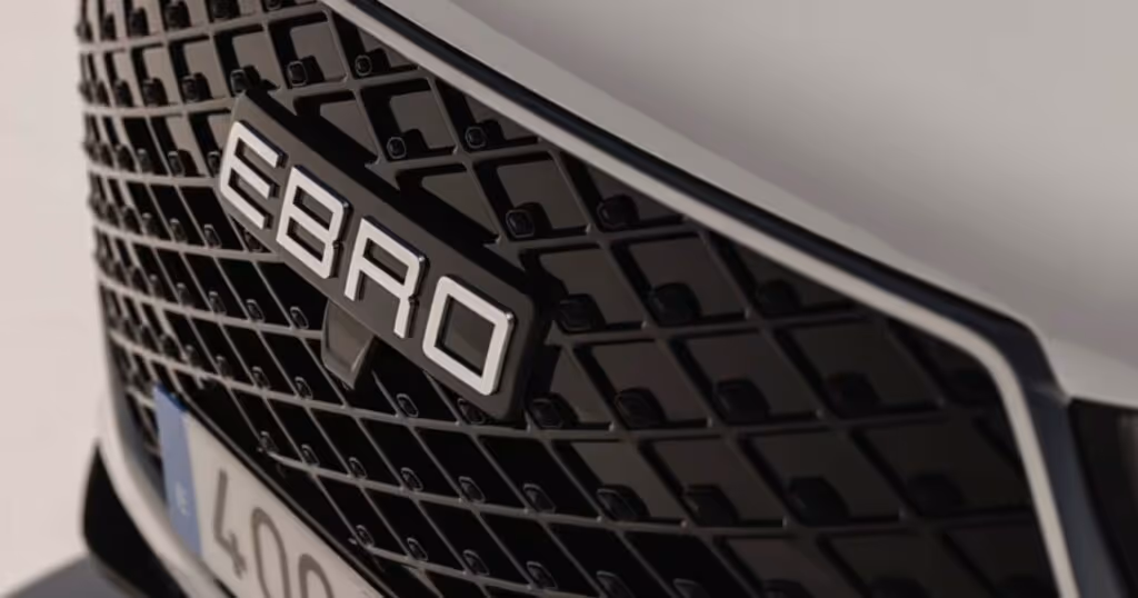 Marca de automóveis lendária ressuscita e traz novidade