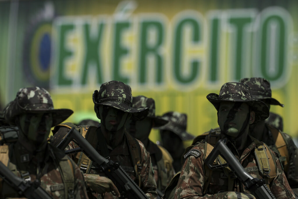 O exército mais poderoso da América Latina desafia as potências mundiais com tecnologia de ponta