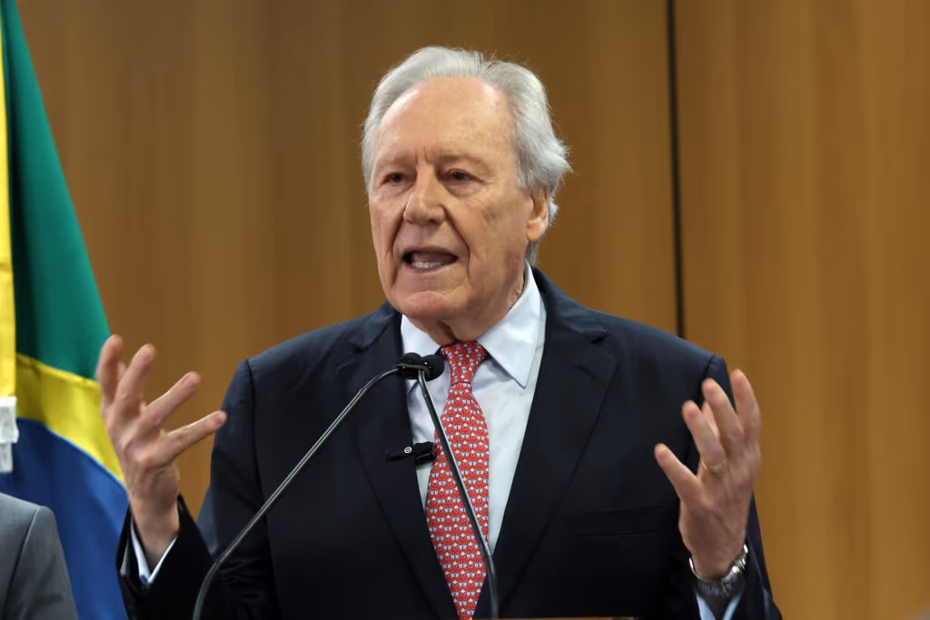 Comissão da Câmara aprova convocação de Lewandowski para falar de megaoperação