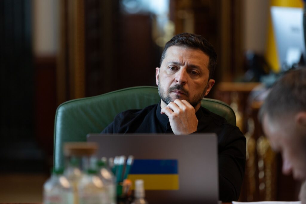 Zelensky acusa Rússia de desprezar apelos de paz: “Nenhuma consideração”