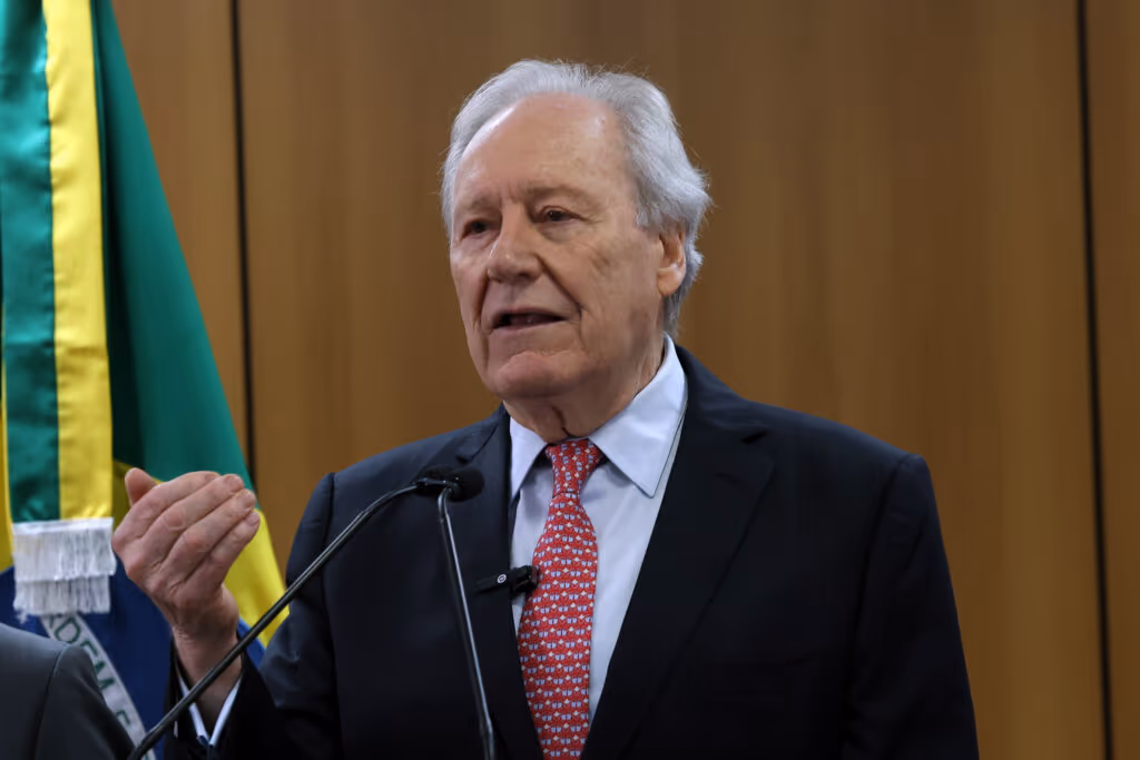 Lewandowski apresenta o projeto de lei antifacção