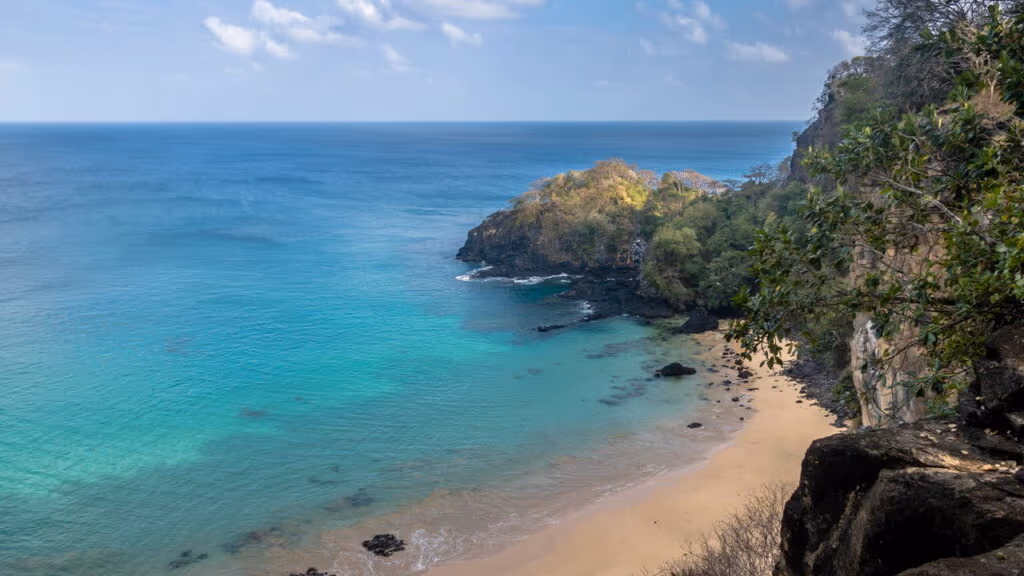 Tragédia: Homem morre afogado em Fernando de Noronha