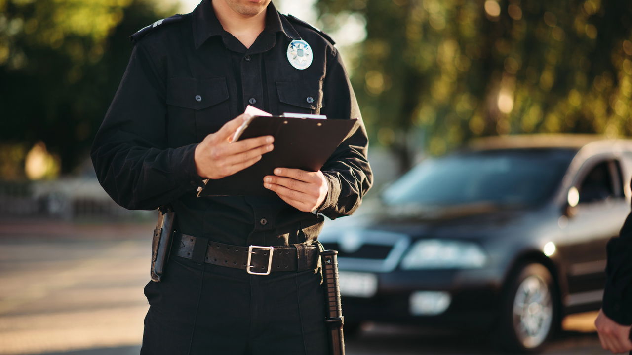 Veja os sinais de trânsito temporários que você precisa conhecer