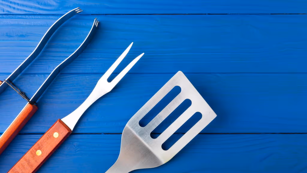 Como montar um kit churrasco econômico por menos de R$ 100