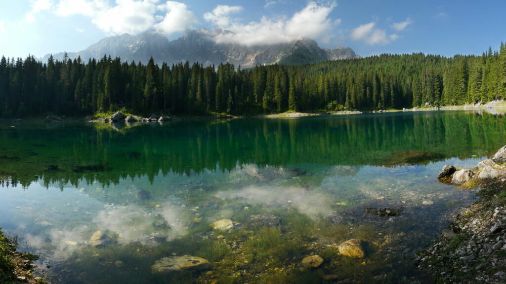 Esse lago desaparece e reaparece todos os anos — e o motivo é fascinante