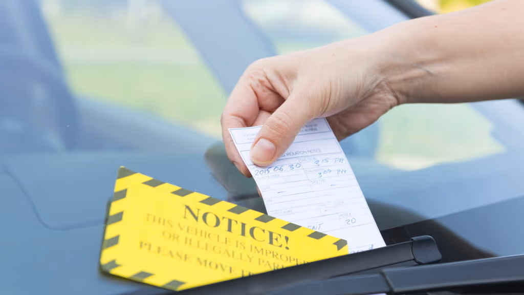 6 leis de trânsito que parecem absurdas, mas são verdade