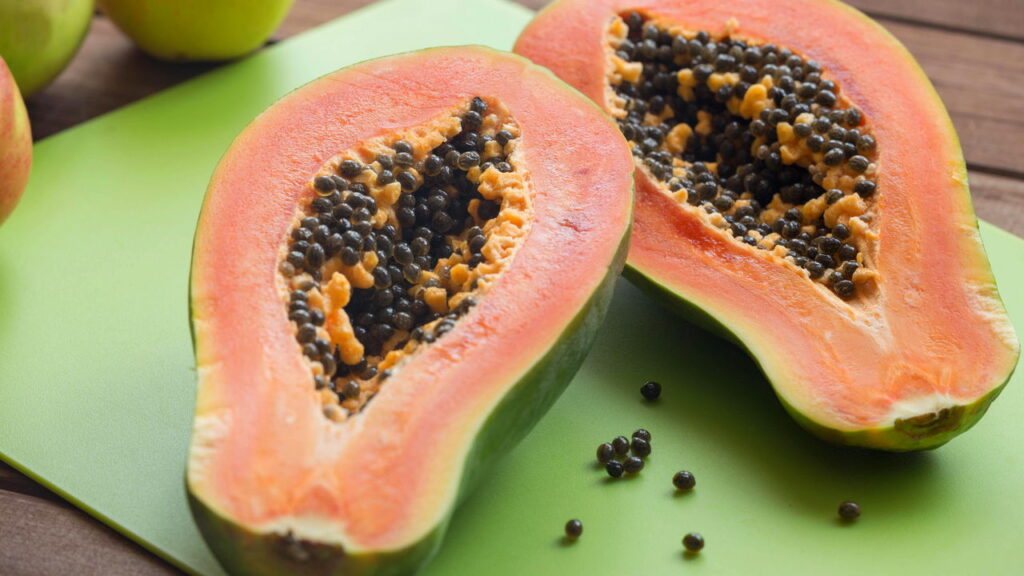 Essa fruta parece inofensiva mas pode ser muito perigosa