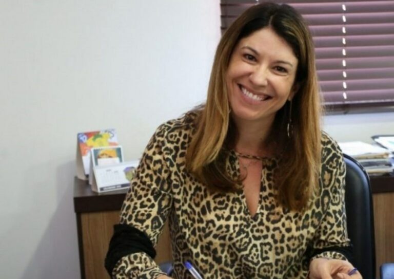 Justiça autoriza buscas contra ex-prefeita de Saquarema por suspeita de peculato