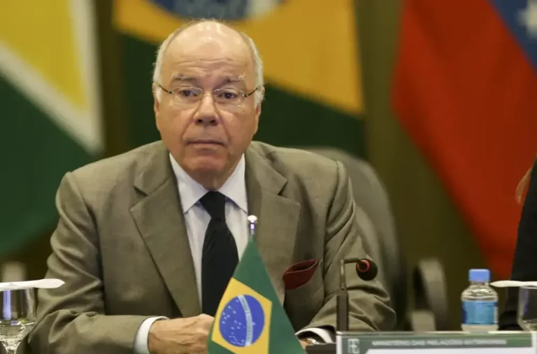 Vieira reclama de "análise superficial" sobre Brics esvaziado